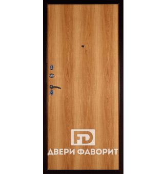 Металлическая квартирная дверь с ламинатом на внутренней стороне