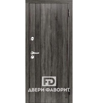 Одностворчатая дверь в квартиру с трехконтурным уплотнителем