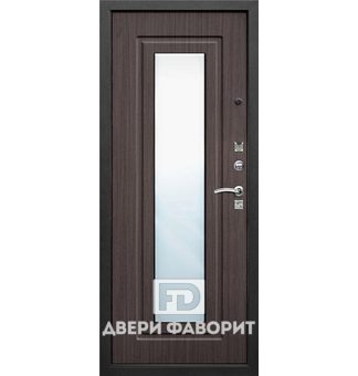Дверь в квартиру (зеркало)