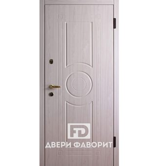 Дверь стальная с белым МДФ