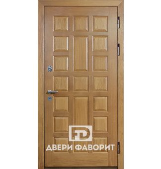 уличная дверь с филенчатым мдф, усилена тремя петлями